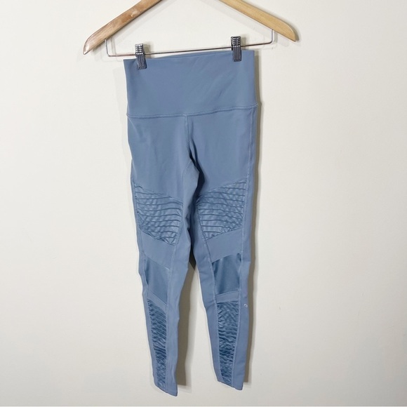 Alo Yoga High Waist Moto Leggings in Concrete Size XS - Picture 2 of 6
